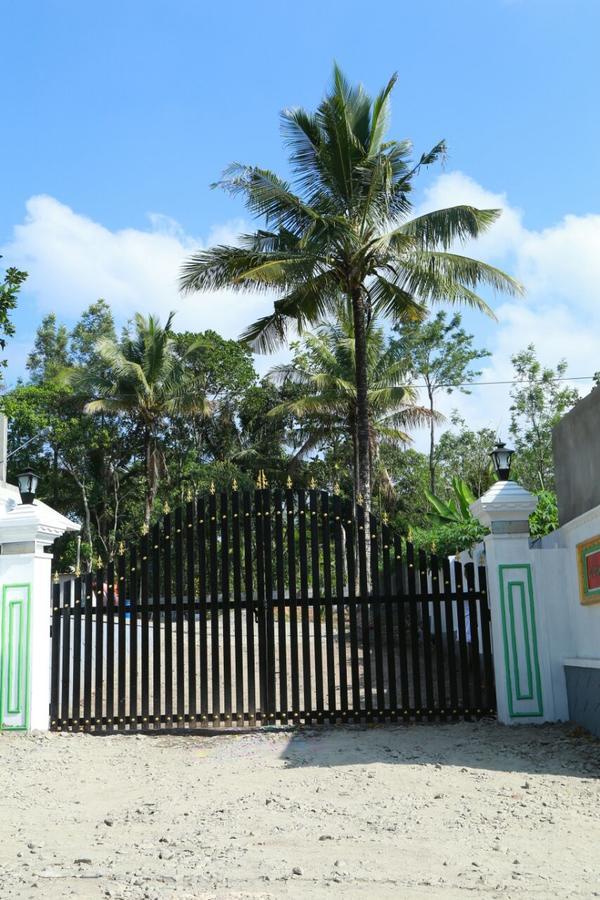 Sri Lakshmi Gardens Thekkady Bagian luar foto